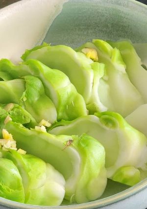 Hình của món Mầm đá luộc (hấp) lò vi sóng (món chay).