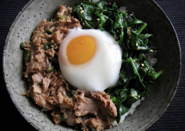 Easiest Way to Prepare Homemade Tuna Spinach Rice Bowl