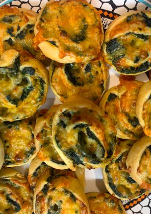 Una foto de Rollitos de espinacas y queso