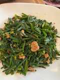 Garlic Stir-Fried Garlic Chive Blossoms