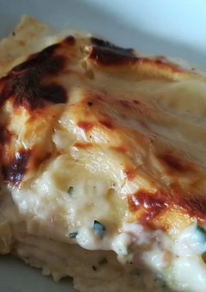 Foto di In direzione ostinata e contraria - Lasagne al salmone
