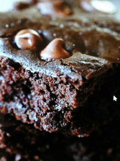A picture of Flourless Brownies.
