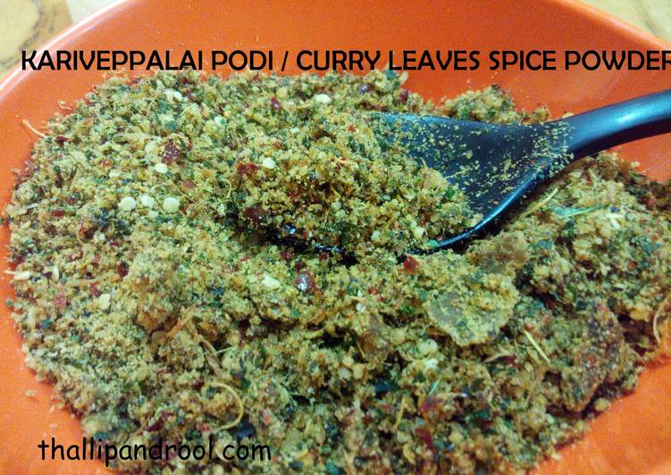 Kariveppalai Podi / Curry leaves spice powder