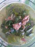 Canh mồng tơi với thịt bò băm