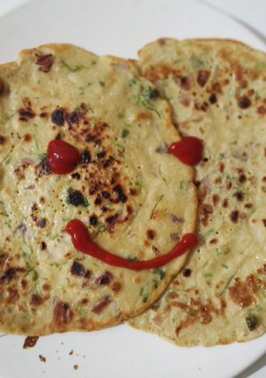 গোলা রুটি(gola ruti recipe in bengali) রেসিপির প্রধান ছবি