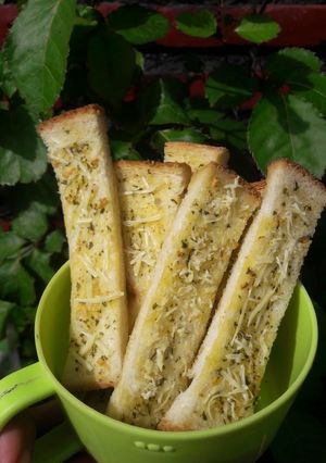 Foto resep Garlic cheese bread