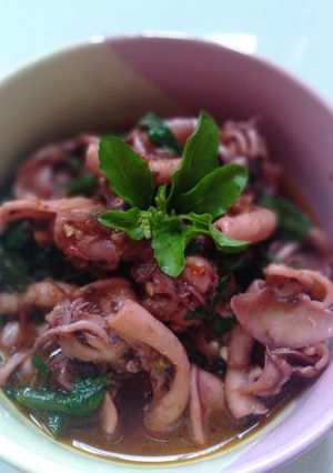 Foto resep Cumi pedas cabe ijo rumahan