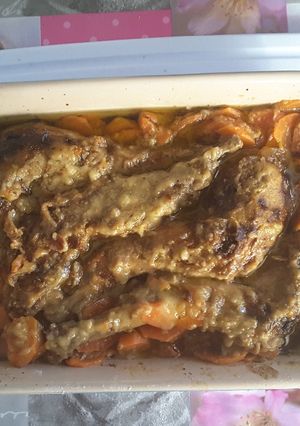 Une photo de Épaules de lapin à la crème moutarde et carottes
