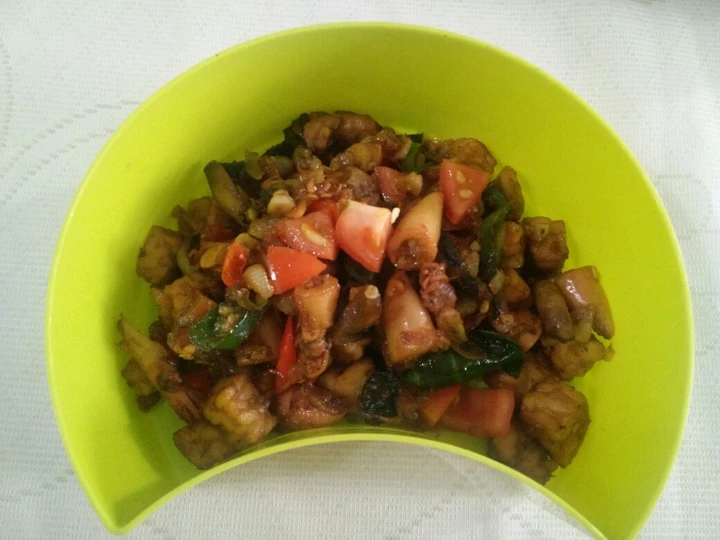 Cara Gampang Membikin Resep  Tumis asin cumi, tempe dan jamur pedas yang Enak, Sempurna