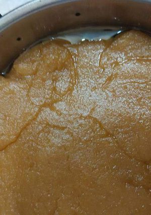A picture of Kadah Parshad Aate ka halwa.