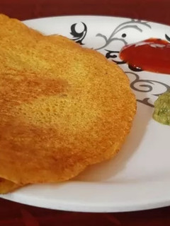 A picture of Moong dal chilla.
