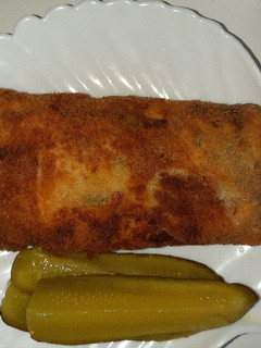 A picture of The fried pancake of your dreams.