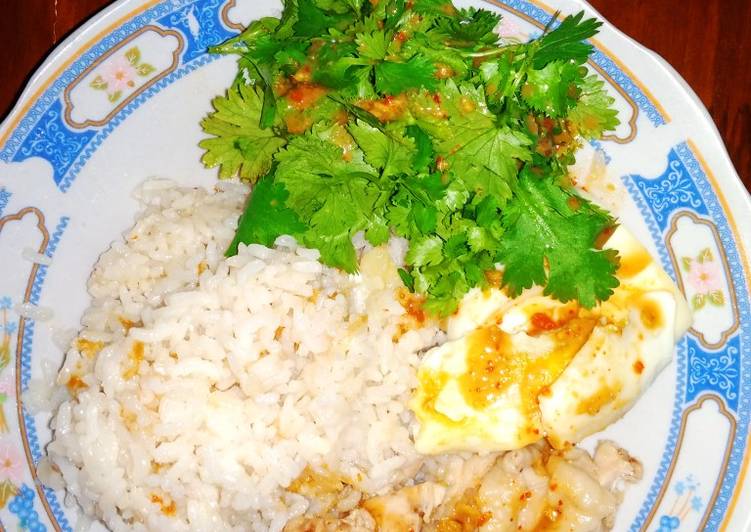 Resep 🍗Nasi Ayam Hainan Rice Cooker, Bisa Manjain Lidah