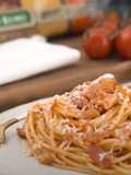 Spaghetti Amatriciana (Tomat & Bacon Sapi)