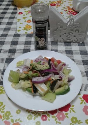 Una foto de Ensalada mixta