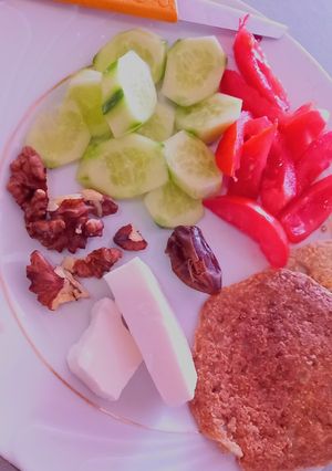 عکسی از دستور صبحانه خوشمزه رژیمی با نان جودوسرپرک