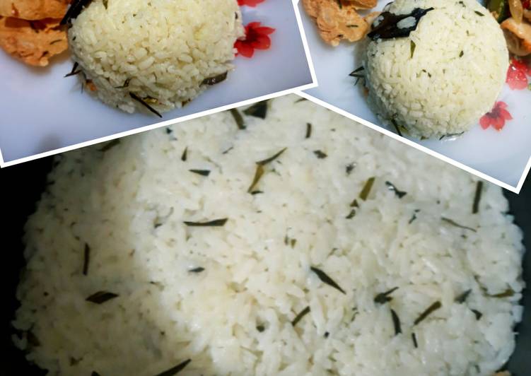 Langkah Mudah Menyiapkan Nasi Daun Jeruk #Rice Cooker Sempurna