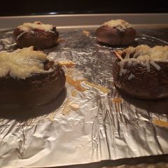 A picture of Stuffed Mushrooms.