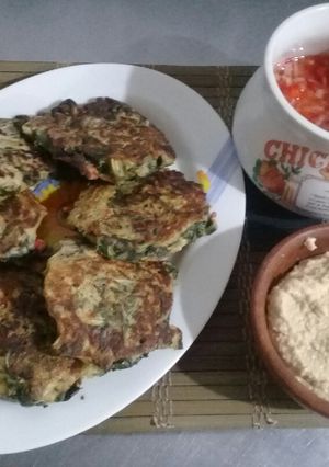 Una foto de Torrejitas de hojas de Brócoli