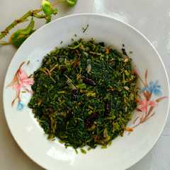A picture of মুলা শাক ভাজি.