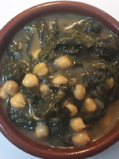 Una foto de Espinacas con garbanzos