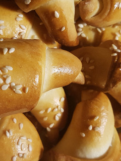 Sajtos kifli recept fotója