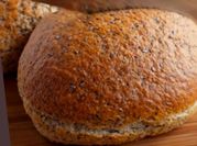 Una foto de pan de avena y chia