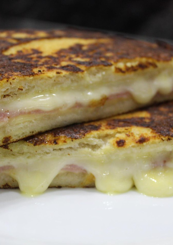 Una foto de Tostada Francesa de Sándwich de Miga