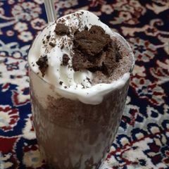 A picture of Oreo shake.