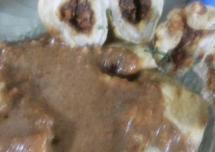 Cireng isi/siram saos Kacang