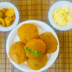 A picture of Mixed Flour Masala Poori😋Millets Balloon Poori 😋.