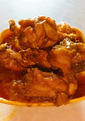 চিকেন কারি (Chicken curry recipe in Bengali) রেসিপির প্রধান ছবি