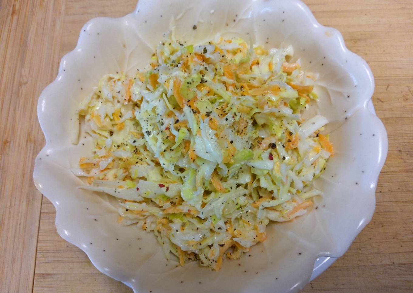 Lee's Homestyle Creamy Coleslaw