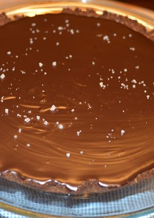 Foto de Tarte de chocolate preto e flôr de sal
