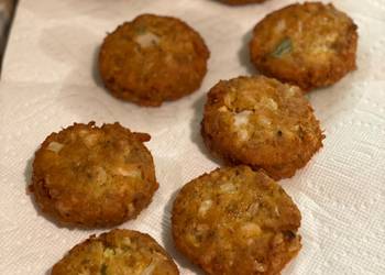 Easiest Way to Cook Tasty Cheez It Crab  Fish Cakes