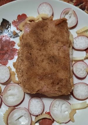 Una foto de Milanesa de fiambre (de jamón y queso)