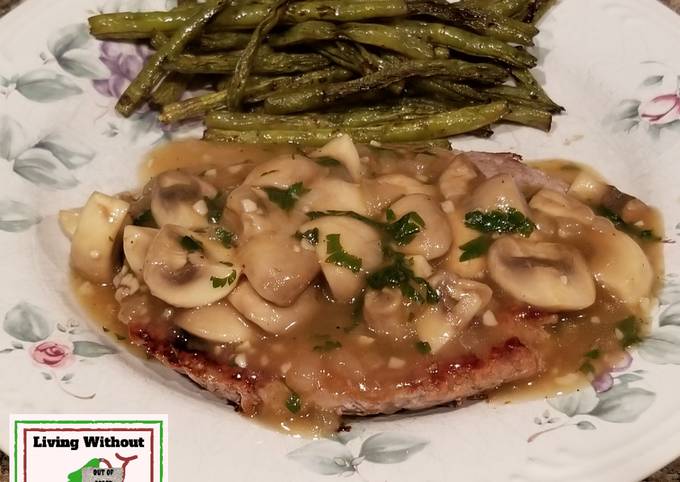 Recipe of Super Quick Homemade Mushroom Salisbury Steak w/ Green Beans