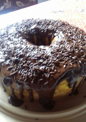 Foto de Bolo de cenoura com calda de chocolate