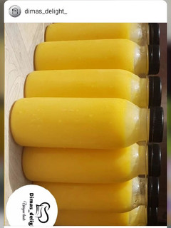A picture of Mango juice.
