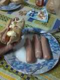 Panchos hervidos con pan
