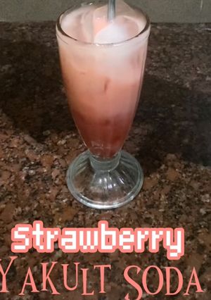 Foto resep Strawberry Yakult Soda