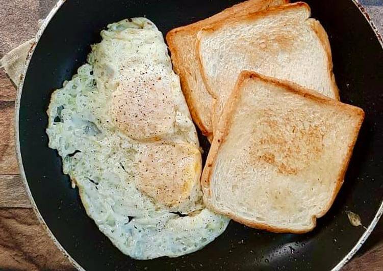 Step-by-Step Guide to Prepare Award-winning Half fried egg