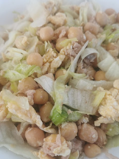 Una foto de Ensalada de revuelto 🥗