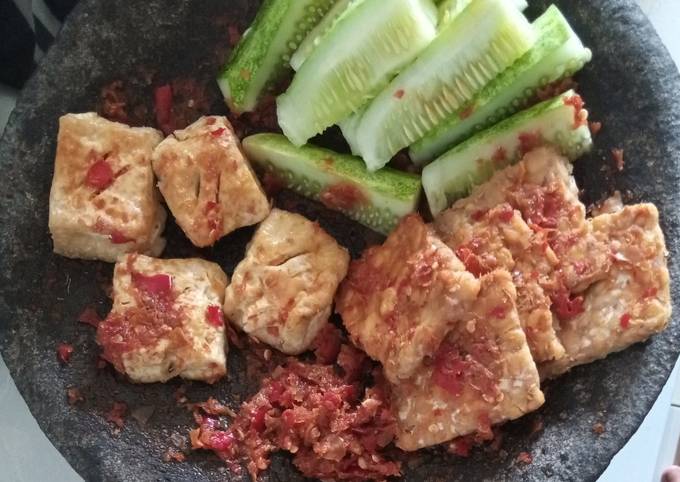 Anti Ribet, Memasak Tempe tahu penyet Ekonomis Untuk Jualan