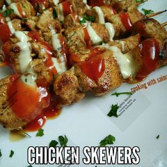 A picture of Chicken skewers #ramadankitayari.
