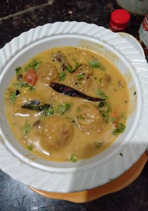 A picture of होटल स्टाइल पकौड़ी वाली कढ़ी(hotal style pakode wali kadhi recip.