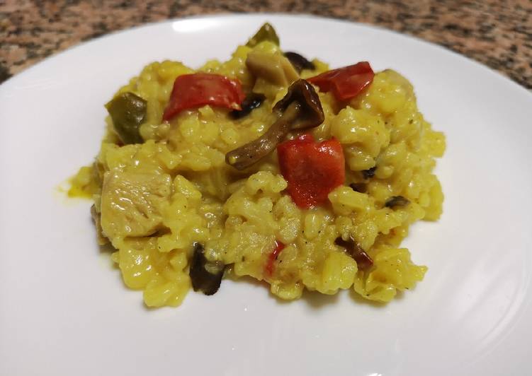 Risotto de setas y verduras con cúrcuma