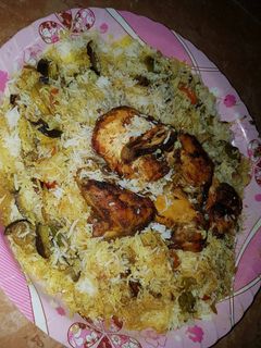 صورة لوصفة ارز بالخضار ودجاج♤