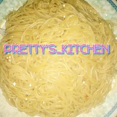 A picture of My simple sphaghetti.
