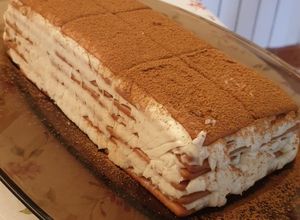 Foto principal de Tarta de leche merengada y galletas (sin horno)